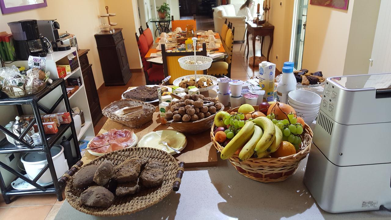Joie De Vivre Bed and Breakfast Calice Ligure Buitenkant foto
